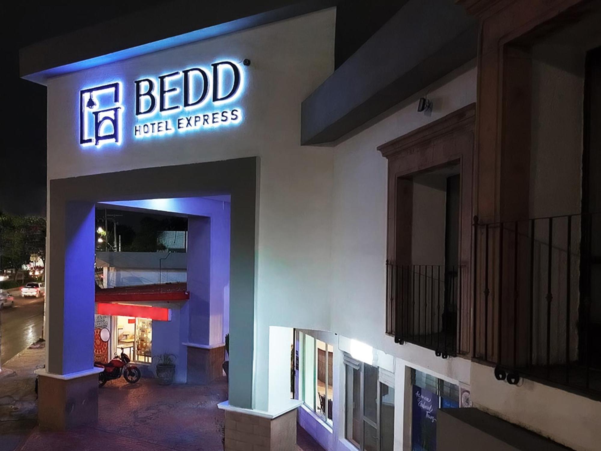 Hotel Bedd Express ケレタロ エクステリア 写真