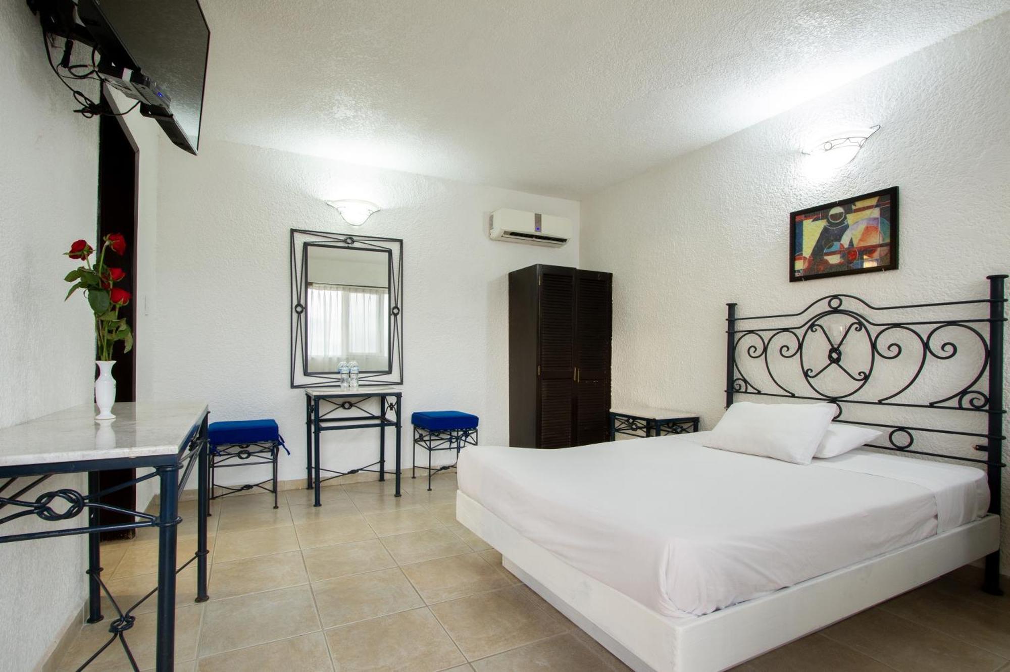 Hotel Bedd Express ケレタロ エクステリア 写真