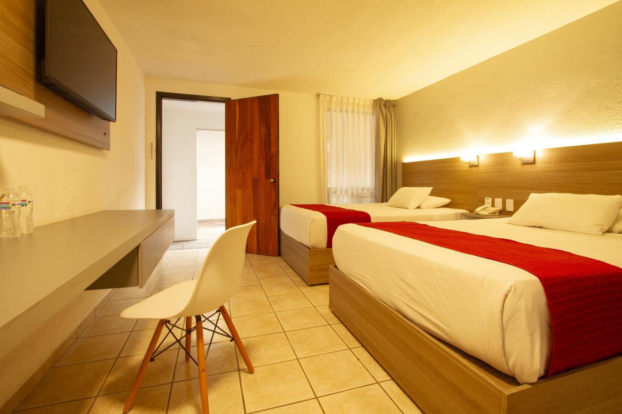 Hotel Bedd Express ケレタロ エクステリア 写真