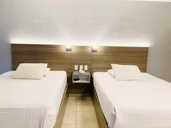 Hotel Bedd Express ケレタロ エクステリア 写真
